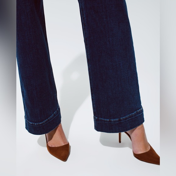 190. Marine Flare Jeans with Button Detailing - Picture 6 of 6